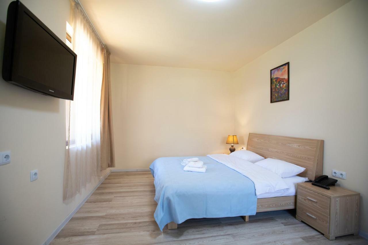 Sunset Shovi Hotel Glola Exterior photo